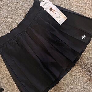 Alo skirt